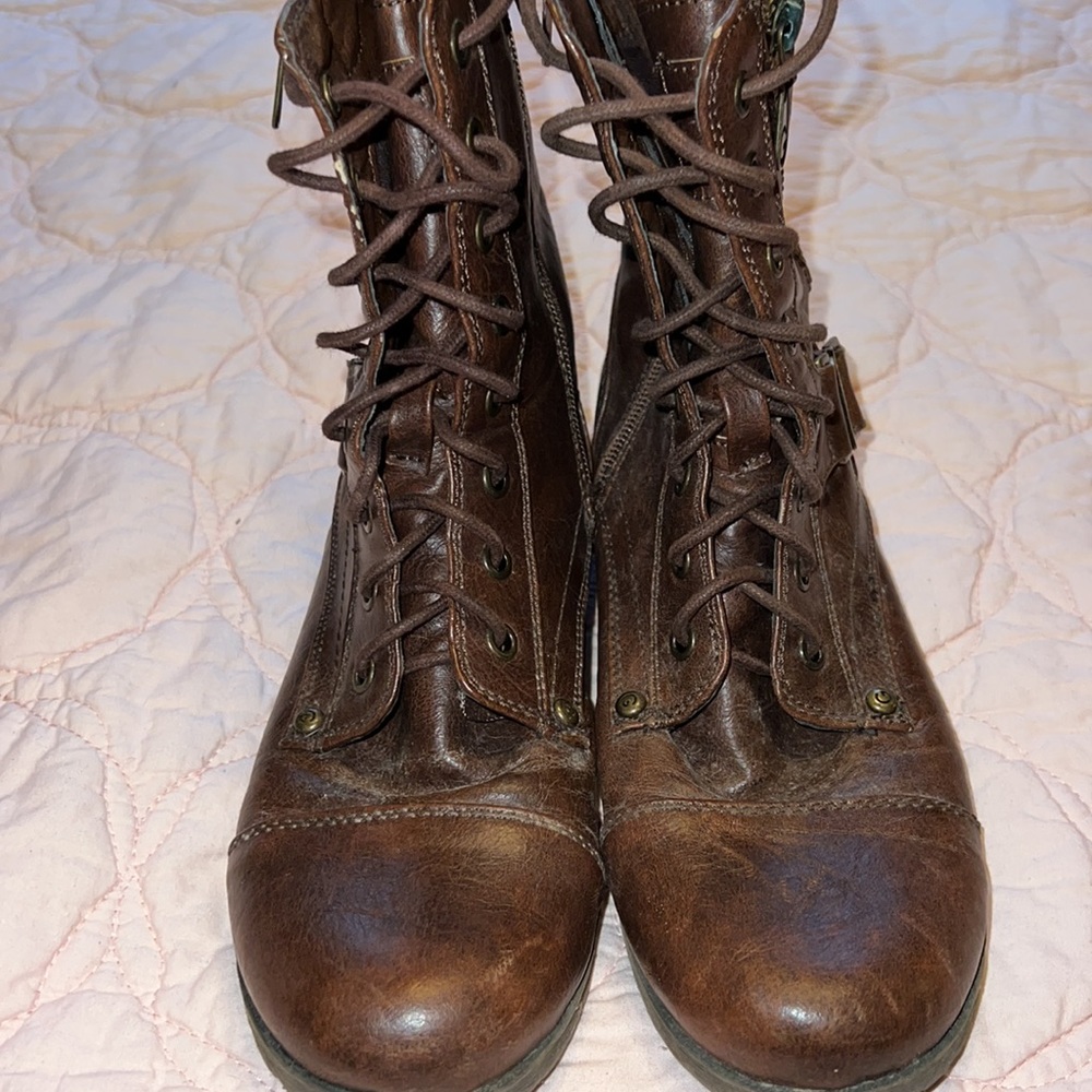 Combat Boots - Picture 2 of 5